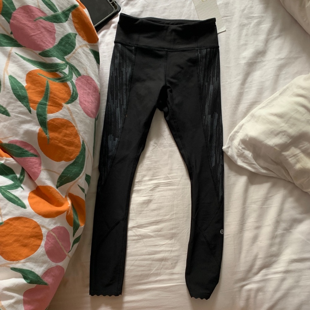 Lululemon tight stuff tight